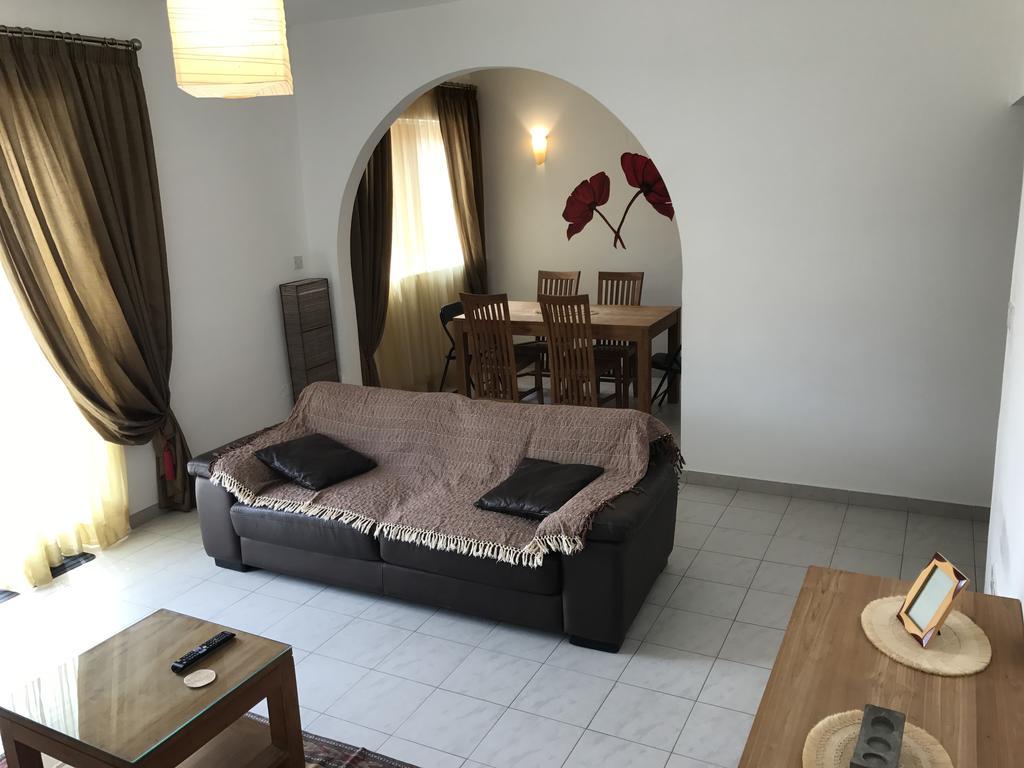 Swieqi Semi Detached Maisonette Saint Julian's Exterior photo